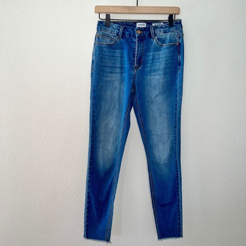 Kensie Jeans Medium Wash The Ultimate High Rise Raw Hem Skinny Jeans size 27